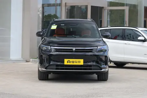25万级市场新宠儿！问界 新M7试驾感受，或许比理想L7更香