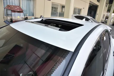 雷克萨斯NX（5-10万公里）——天窗遮阳帘卡滞或无法关闭