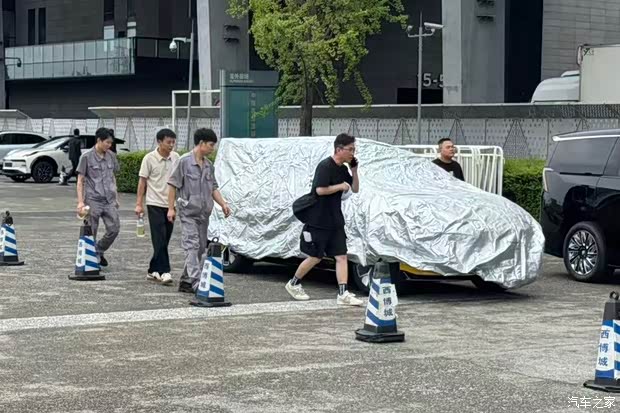 2026成都车展探馆：揭开领克20大尾翼版的神秘面纱